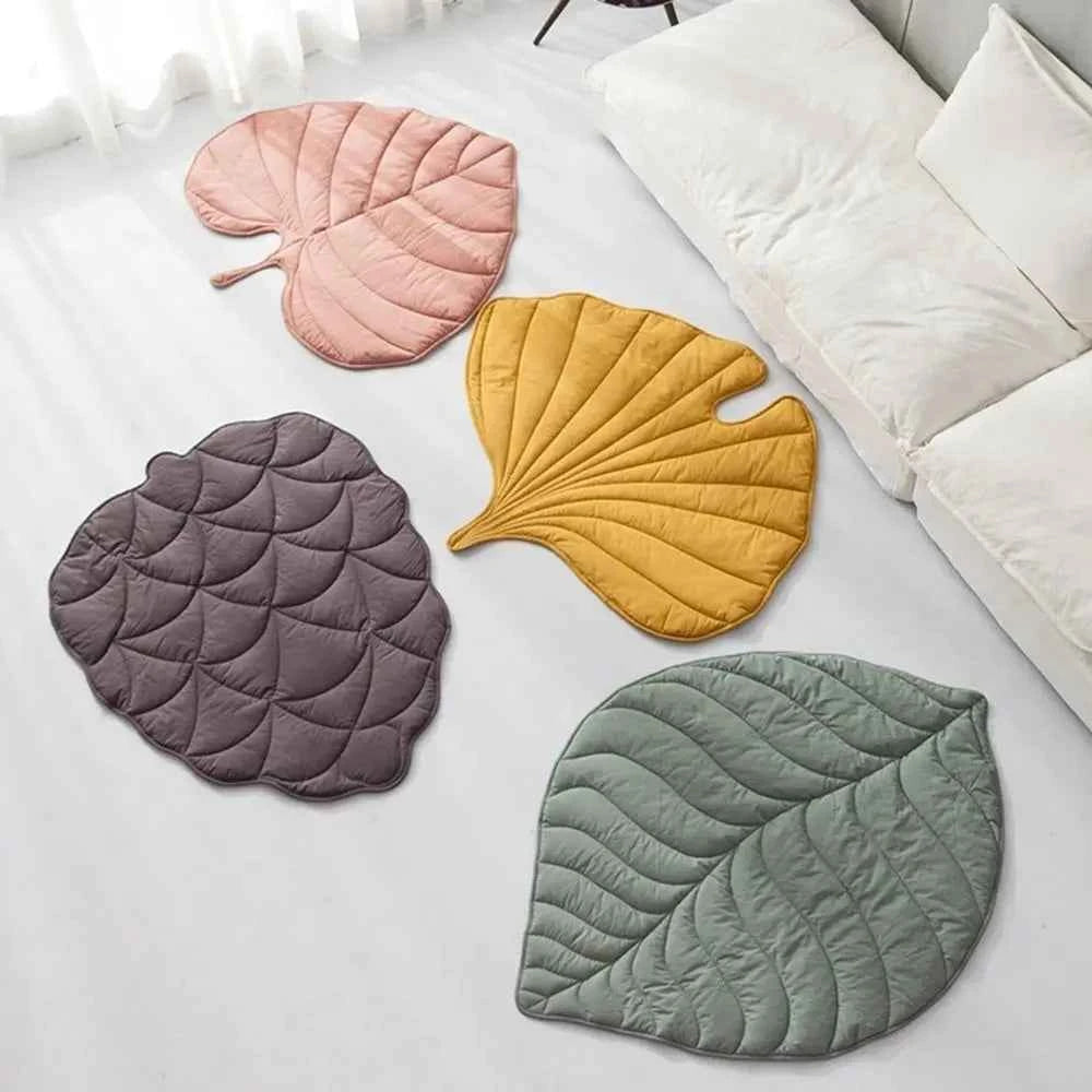 Belinana leaf shaped cooling pad for pets - Soft Quilted
