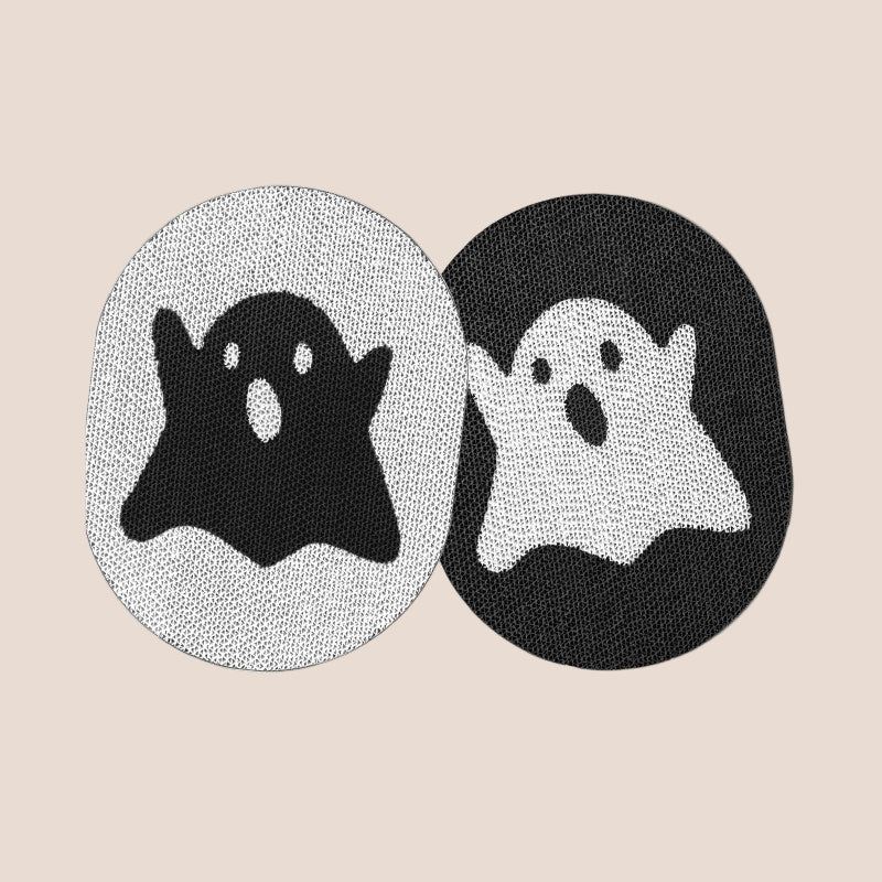 Halloween cat scratching post featuring playful ghost design for festive cat entertainment